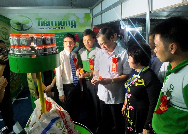 Tiến Nông tham gia hội chợ triển lãm nông nghiệp thương mại khu vực Đông Bắc